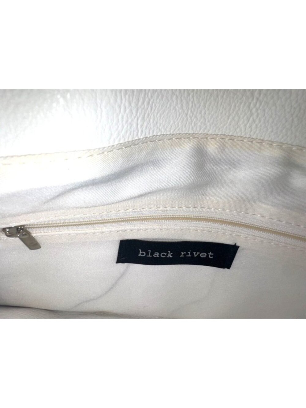 Black rivet Tote White Floral Embroidered Handbag With Adjustable Strap & Chain - Picture 4 of 10